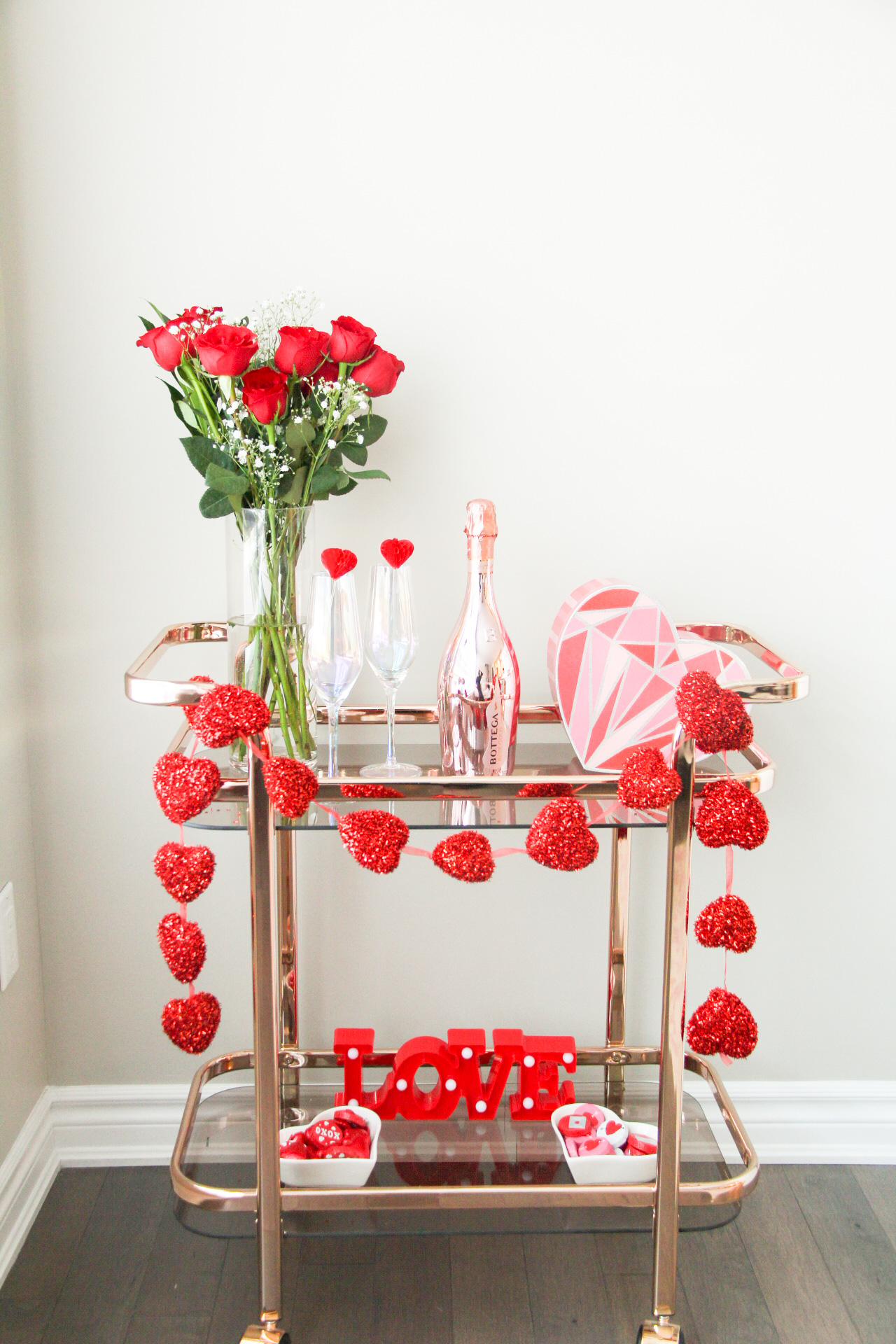 https://theweekendfashionista.com/2022/01/28/valentines-day-bar-cart/img_9250/